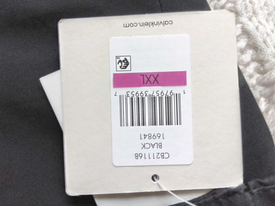 Мъжко яке Calvin Klein – чено / размер XXL / чисто ново с етикет  Доставено от USA