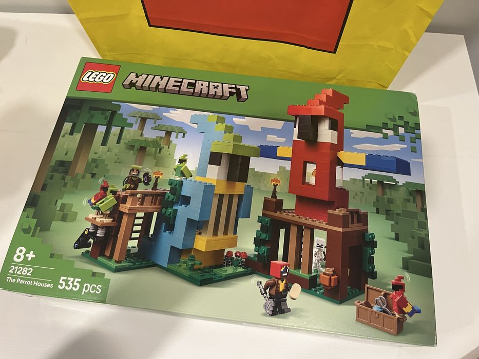 Lego Mincraft Дома Попугаев