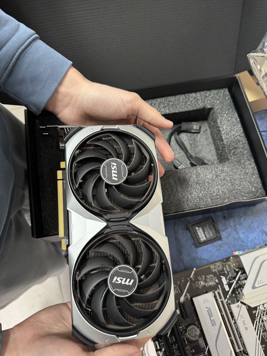 KIT PLACA VIDEO + placa baza 4070 ti , ASUS PRIME X670-p GAMING