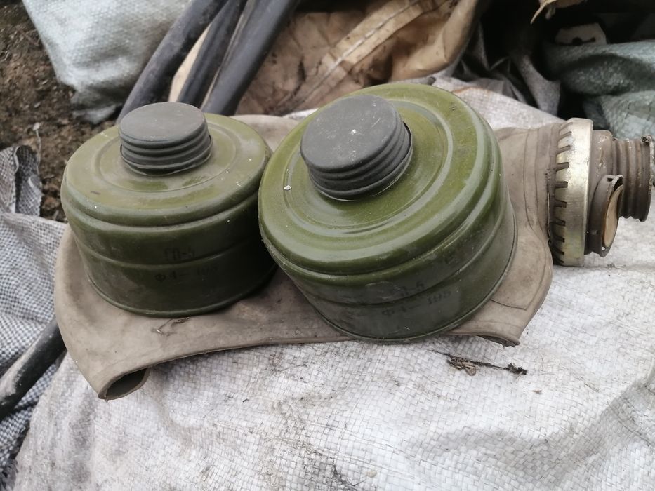 Противогаз б у. Недорого.