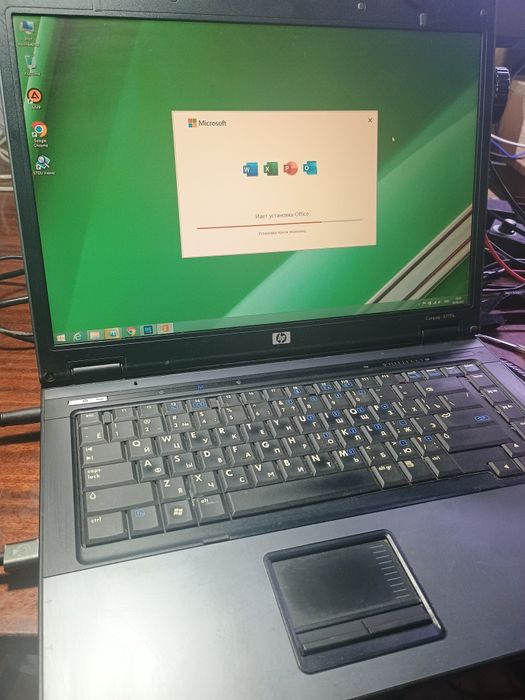 Продается ноутбук HP Compaq 6715b