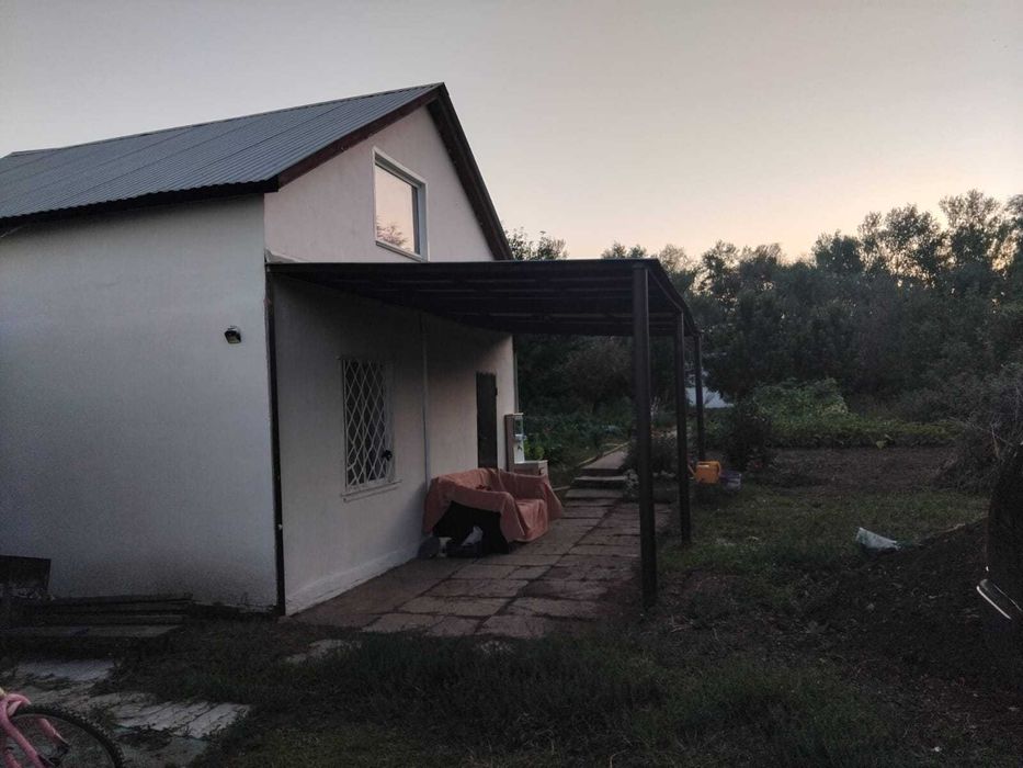 Дача на Телецентре с мансардным домиком.