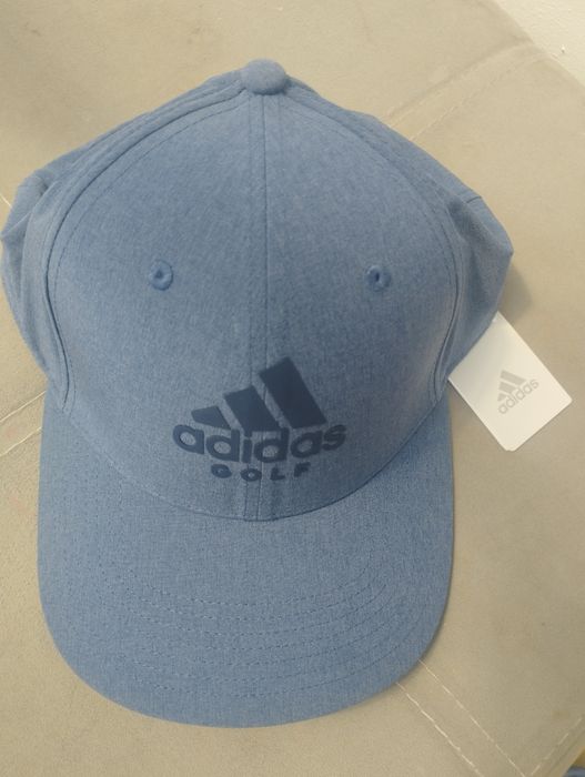 Нова Спортна Шапка с Етикет