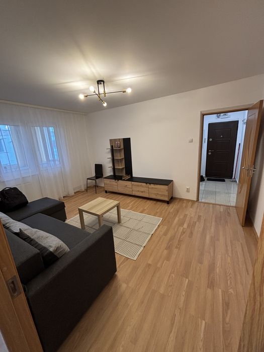 Apartament 2 camere Tractoru - Coresi child & pet friendly