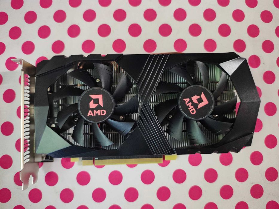 Placa video Radeon R9 370, 4GB, GDDR5, 256 bit.