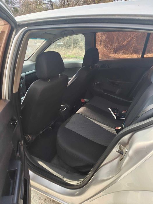 Opel Astra H, 1.8 benzina.