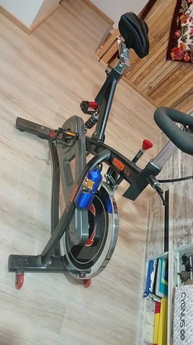 Bicicleta statica elite 18