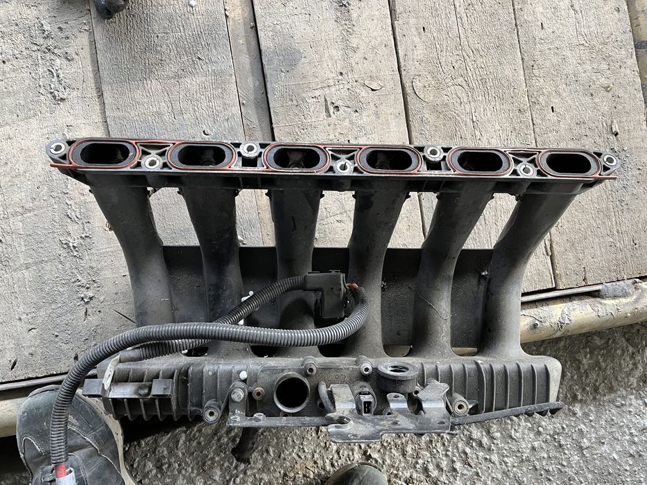 Бмв е 38 2,5 матор все види запчасти