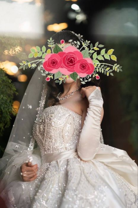 Роскошное свадебное платье + полный комплект аксессуаров