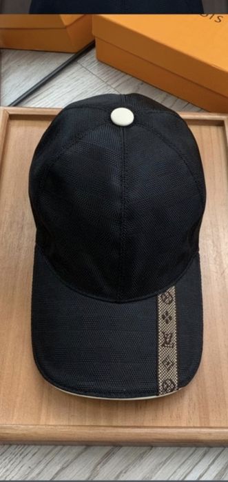 Șapcă Louis Vuitton, model 2026, 8 modele