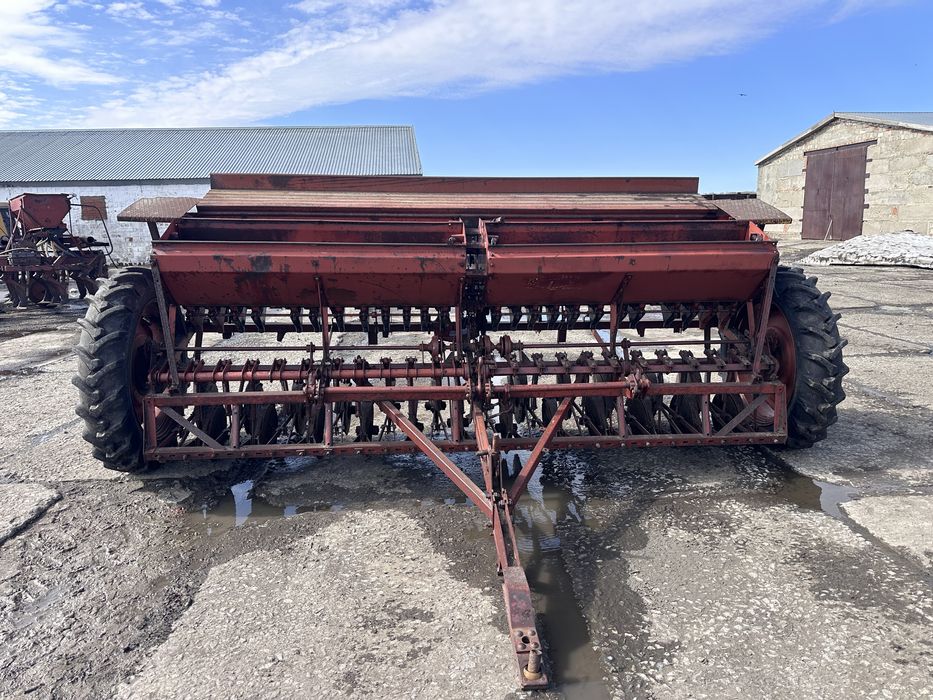 продам трактор Алтаец т-4А