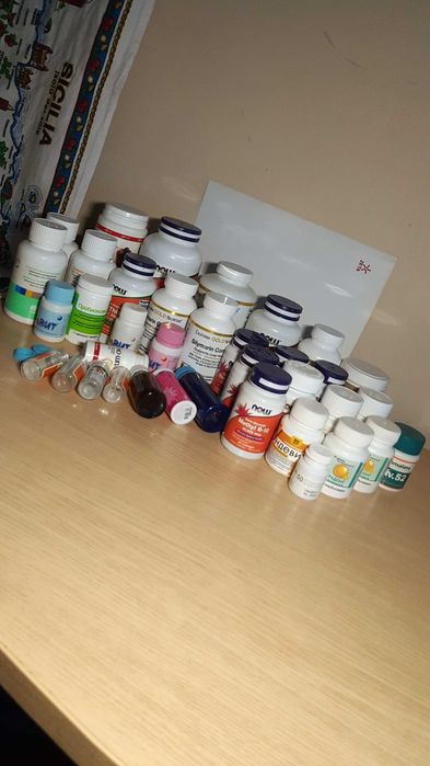 Бутыльки пластиковые.