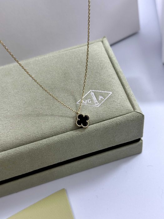 Colier MINI Van Cleef & Arpels Aur 750 Onyx