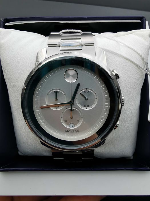 Movado bold чисто нов