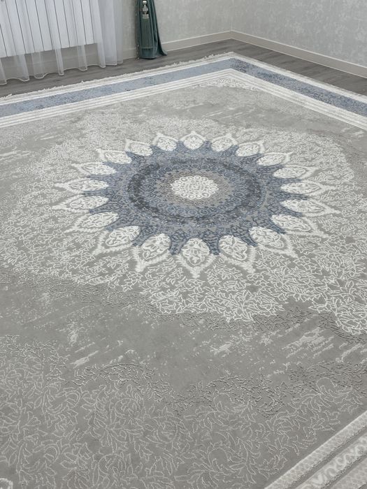 Жап жаңа кілем сатылады