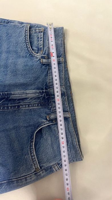 Джинсы Massimo Dutti