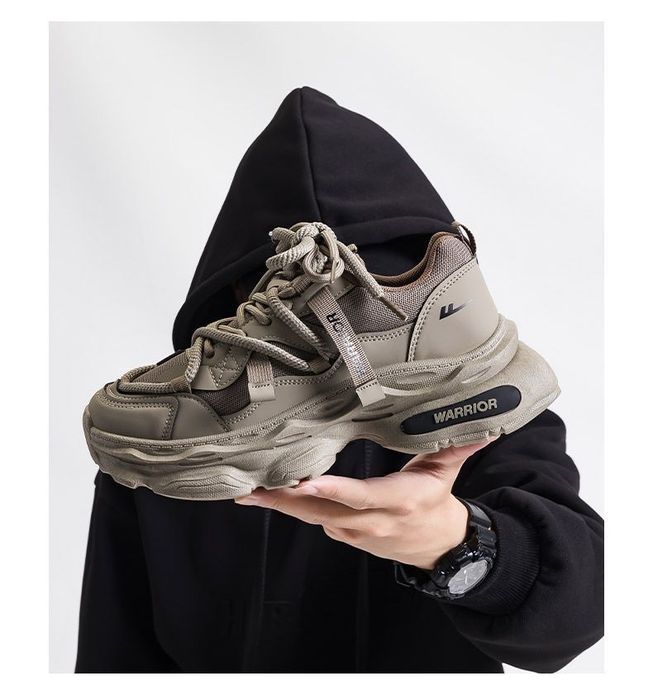 Кроссовки новые 39 размер