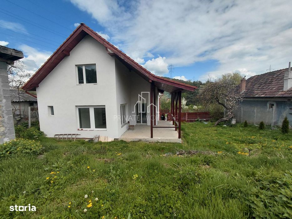 Casa De Vanzare, 1100 Mp Teren, Strada Remetea , Unirii