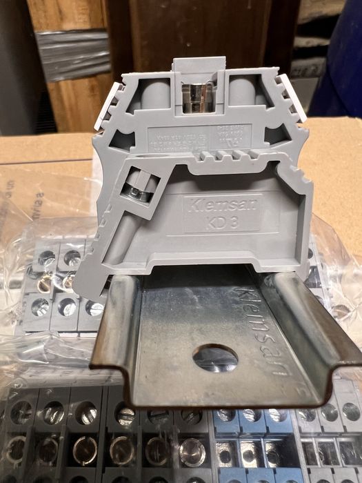 Cleme sina DIN Klemsan