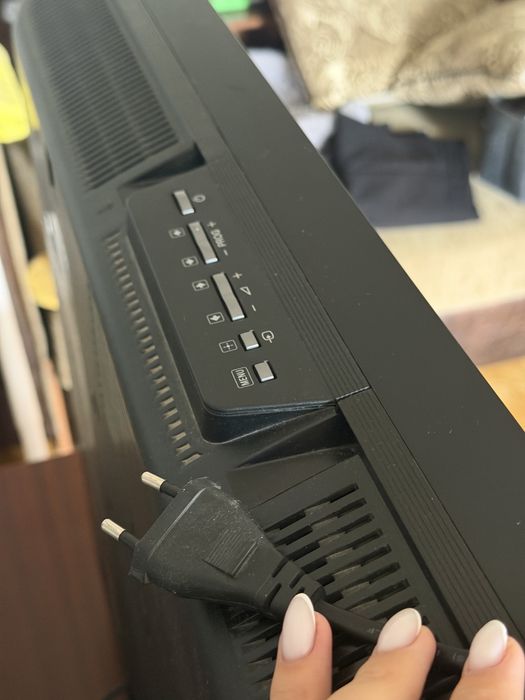 Продается Sony Bravia 32