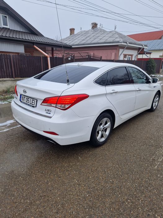 Hyundai i40 an 2014 motor 1.7 crdi 136 cp proprietar in acte
