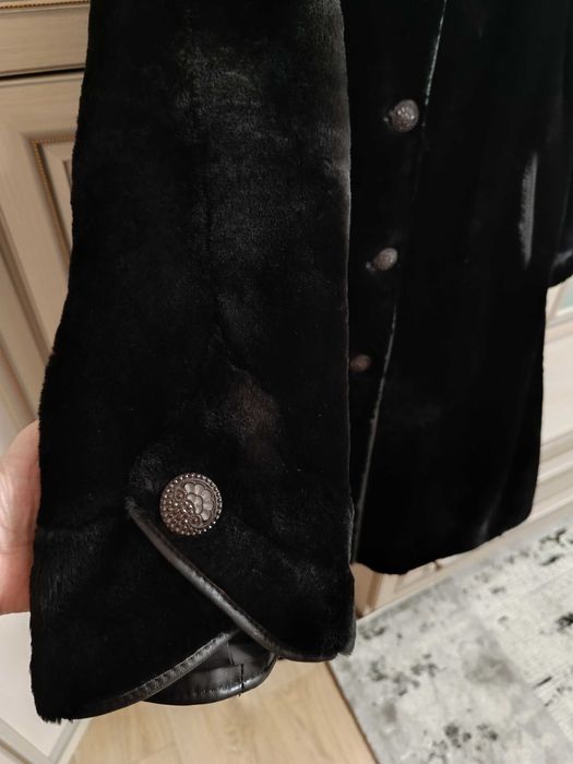 Шуба женская мутон