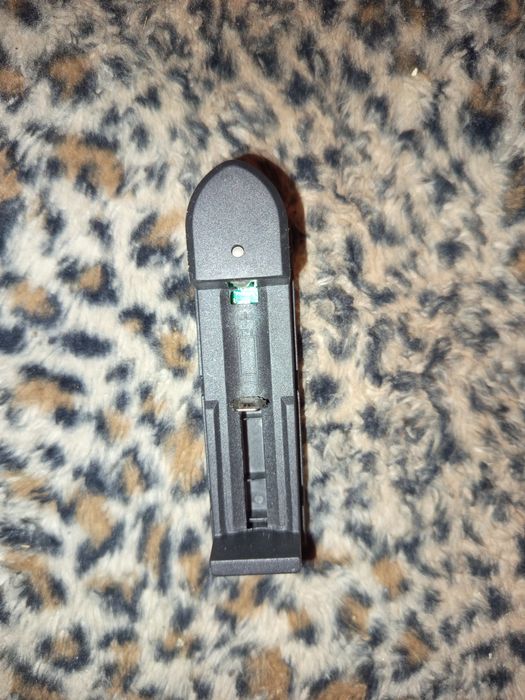 Laser puternic. Nu negociez preț foarte mic