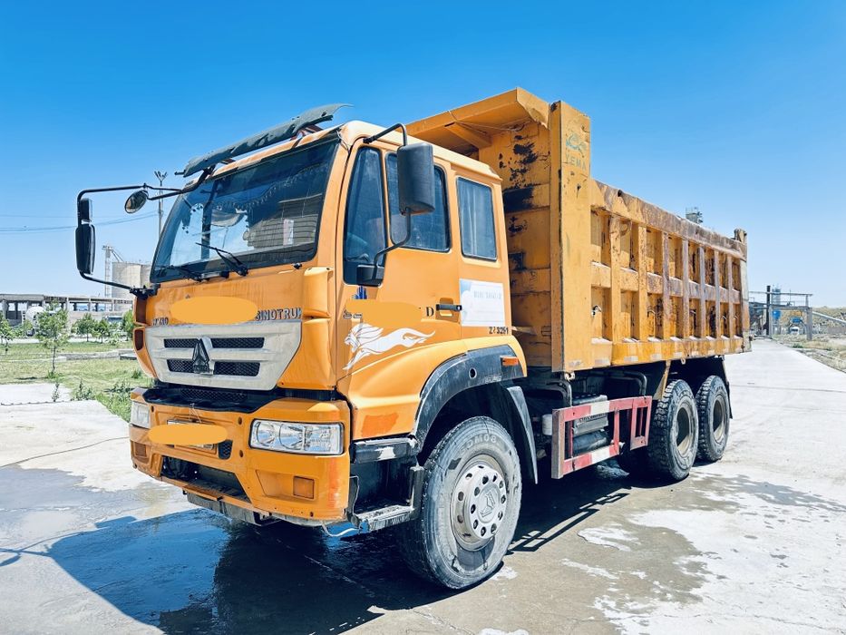 Howo SINOTRUK sotiladi
