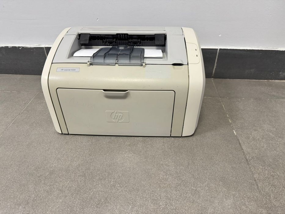 Продам принтер HP