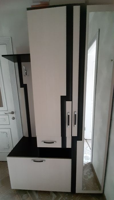 Шкаф киім ілуге,салуға арналған