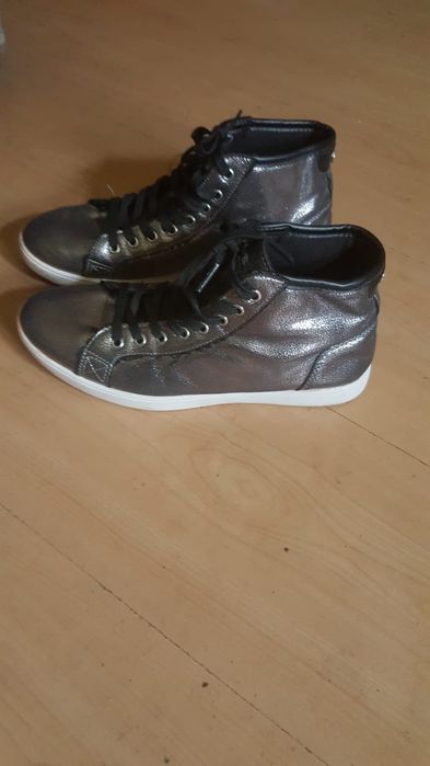 Guess sneakers dama nr 38