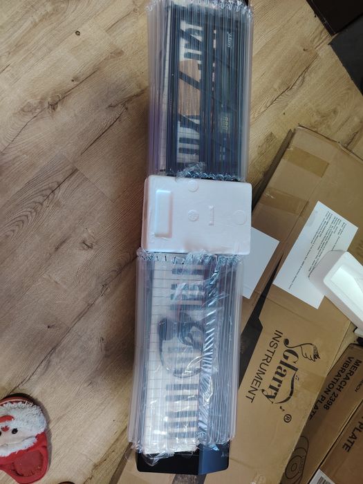 Orga / pian portabil incorporat cu bluetooth