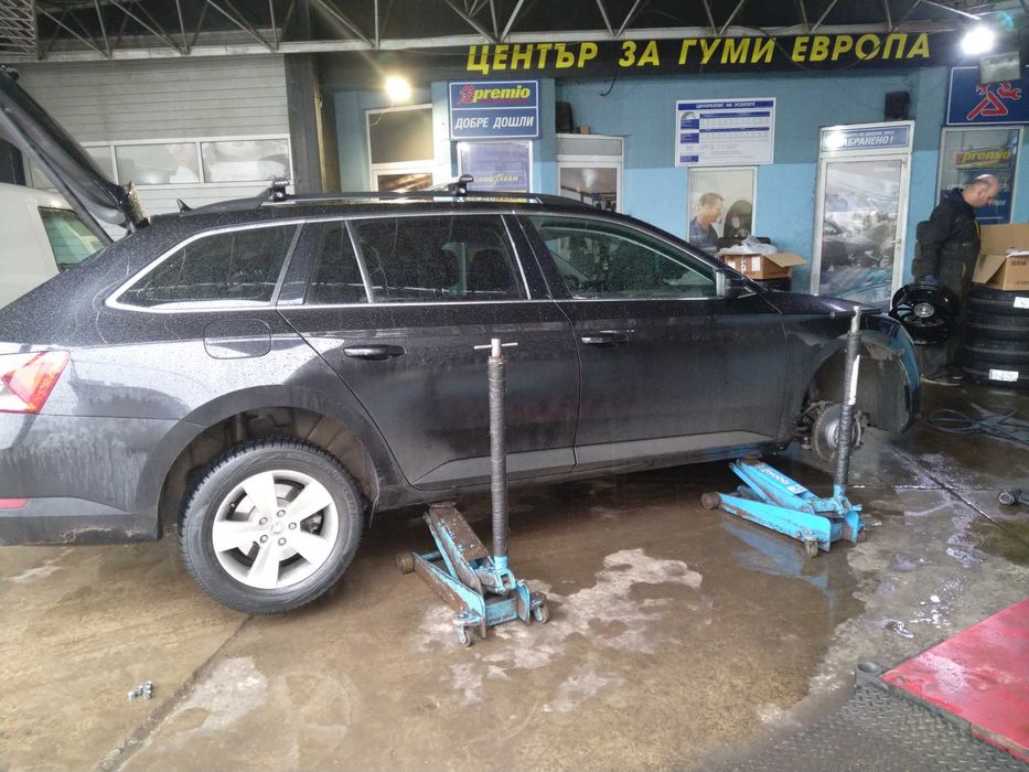 Продавам употребявани алуминиеви джанти 16 " за Шкода Superb
