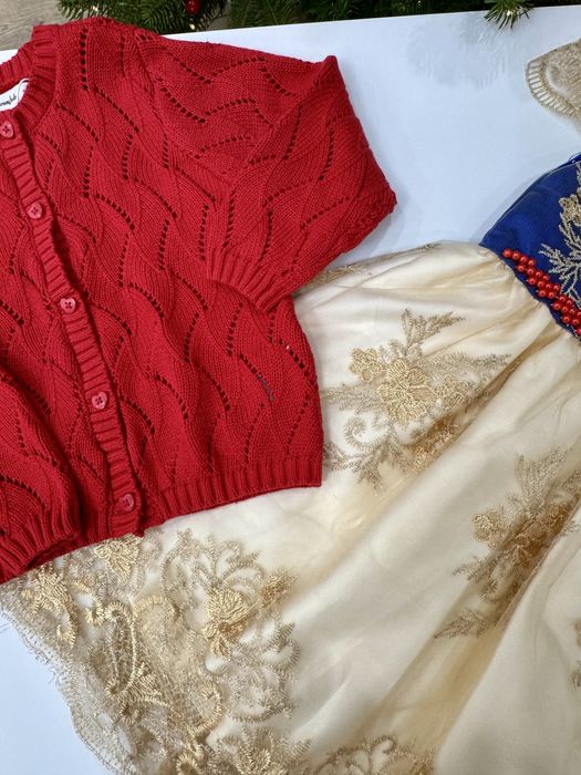 платье нарядное на 2-3года