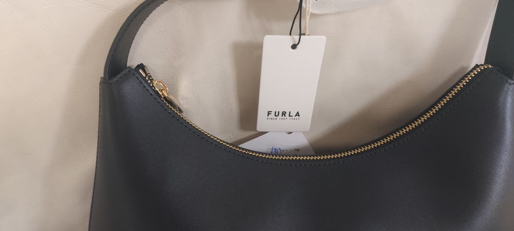Оригинални чанти Furla и Patrizia pepe