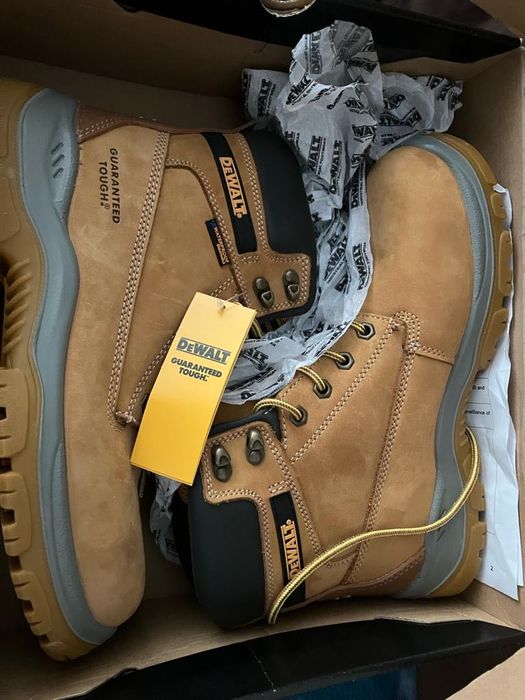 Ghete DeWalt Titanium Honey 42