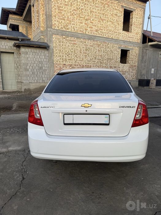 Lacetti 1.8 mexanika 2 poz 150.000 probeg