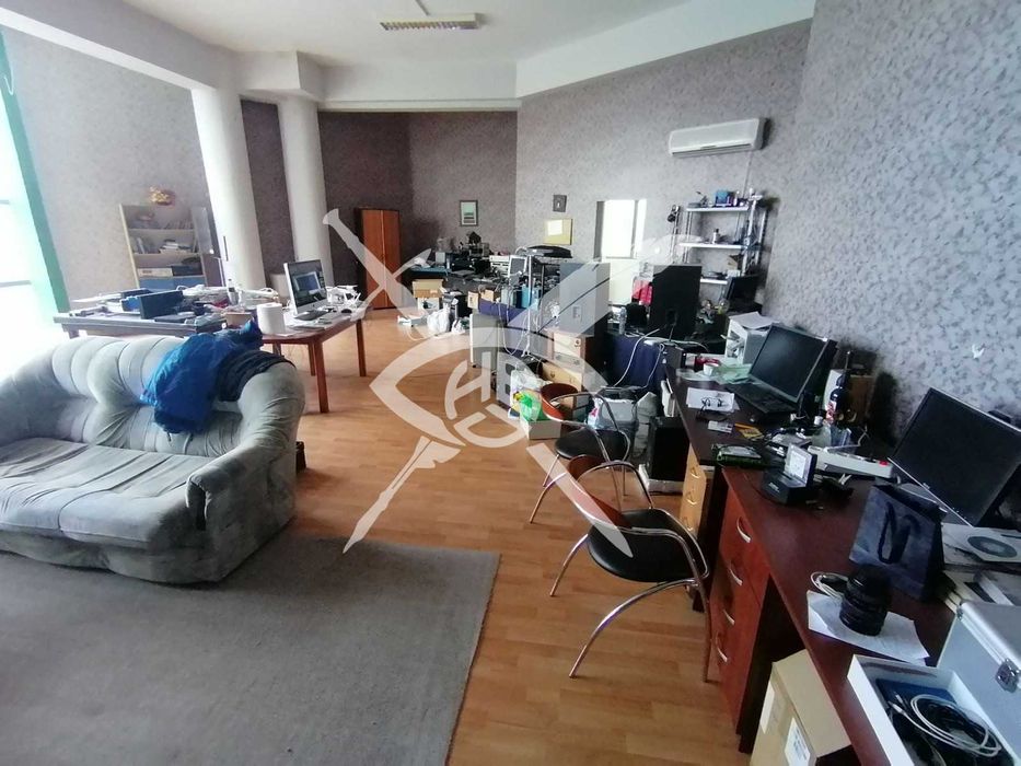 Продава се Офис в Несебър - 1400 кв.м за 1143 €/кв.м - Снимка #10