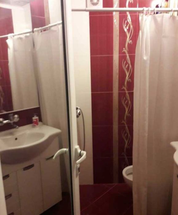 Дава се под наем Тристаен апартамент в Бургас, Зорница - 80 кв.м за 89.25 € - Снимка #7