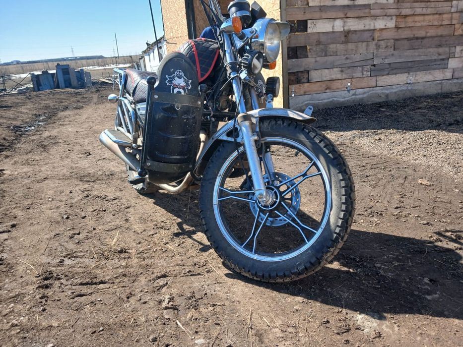 Продается мотоцикл ЛТМ 200куб B15