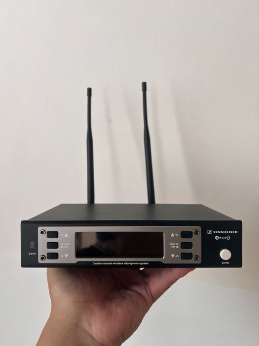 Радио микрофон sennhaiser