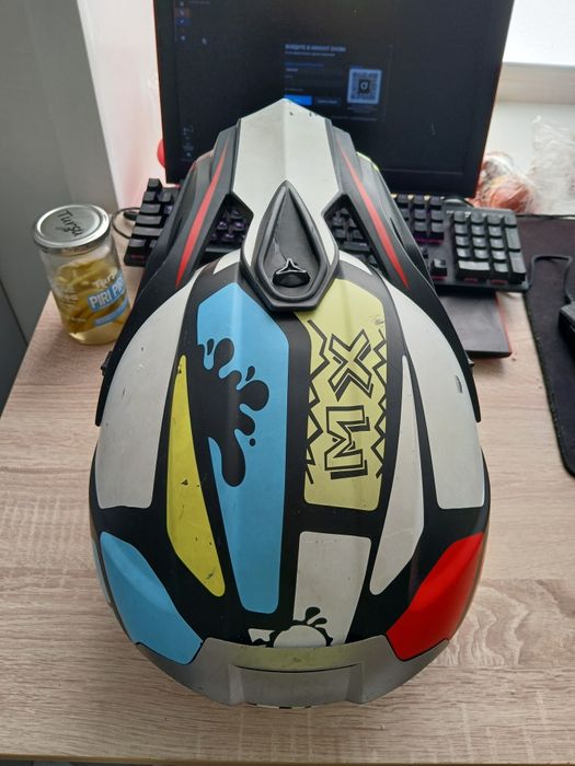 Продам шлем для мотокросса и эндуро