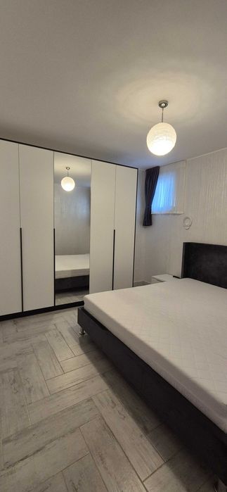 Apartament spațios de închiriat
