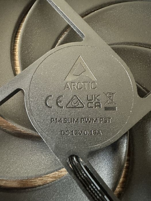 Ventilatoare Fractal Aspect 14 argb, Arctic AC P14 Slim