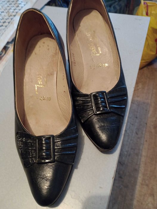 Обувки дамски есенни