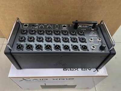 Behringer XR 18 Цифровой пульт