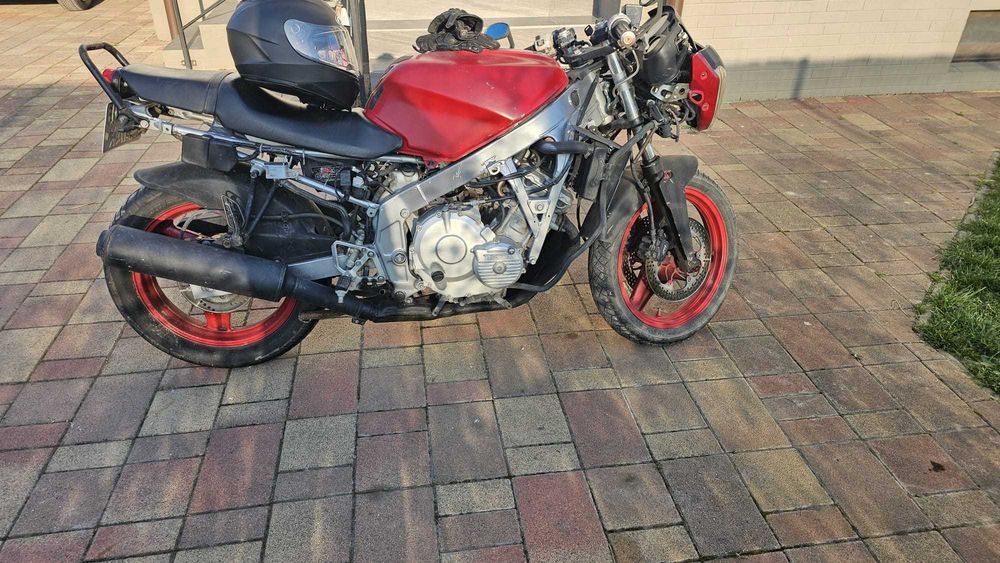 Honda CBR 600 F, 1987, 600 cm³ – 850 euro ultimul preț