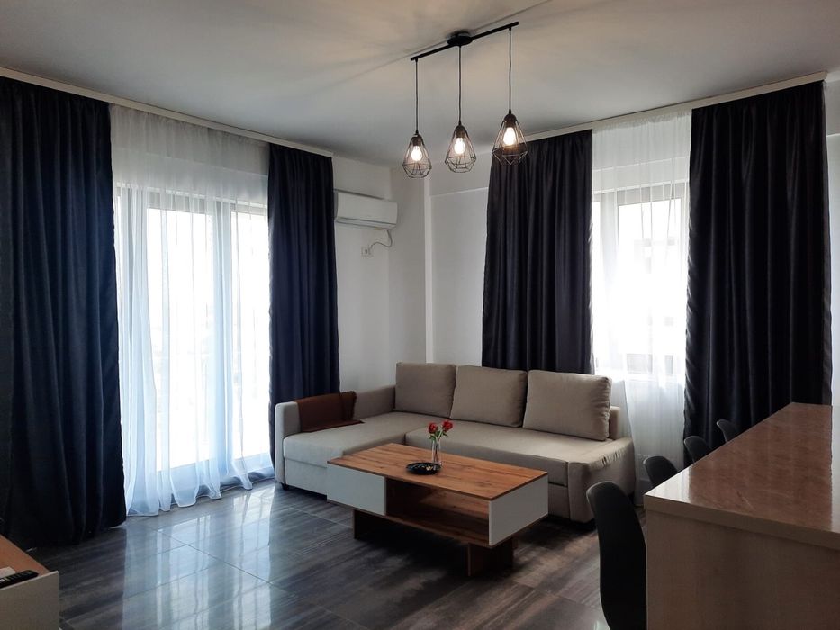 Inchiriez apartament cu 3 camere in Navodari - Mamaia Nord