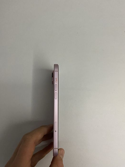 Iphone 15 plus pink