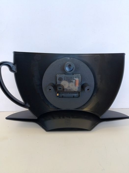 Сувенирен часовник-чаша